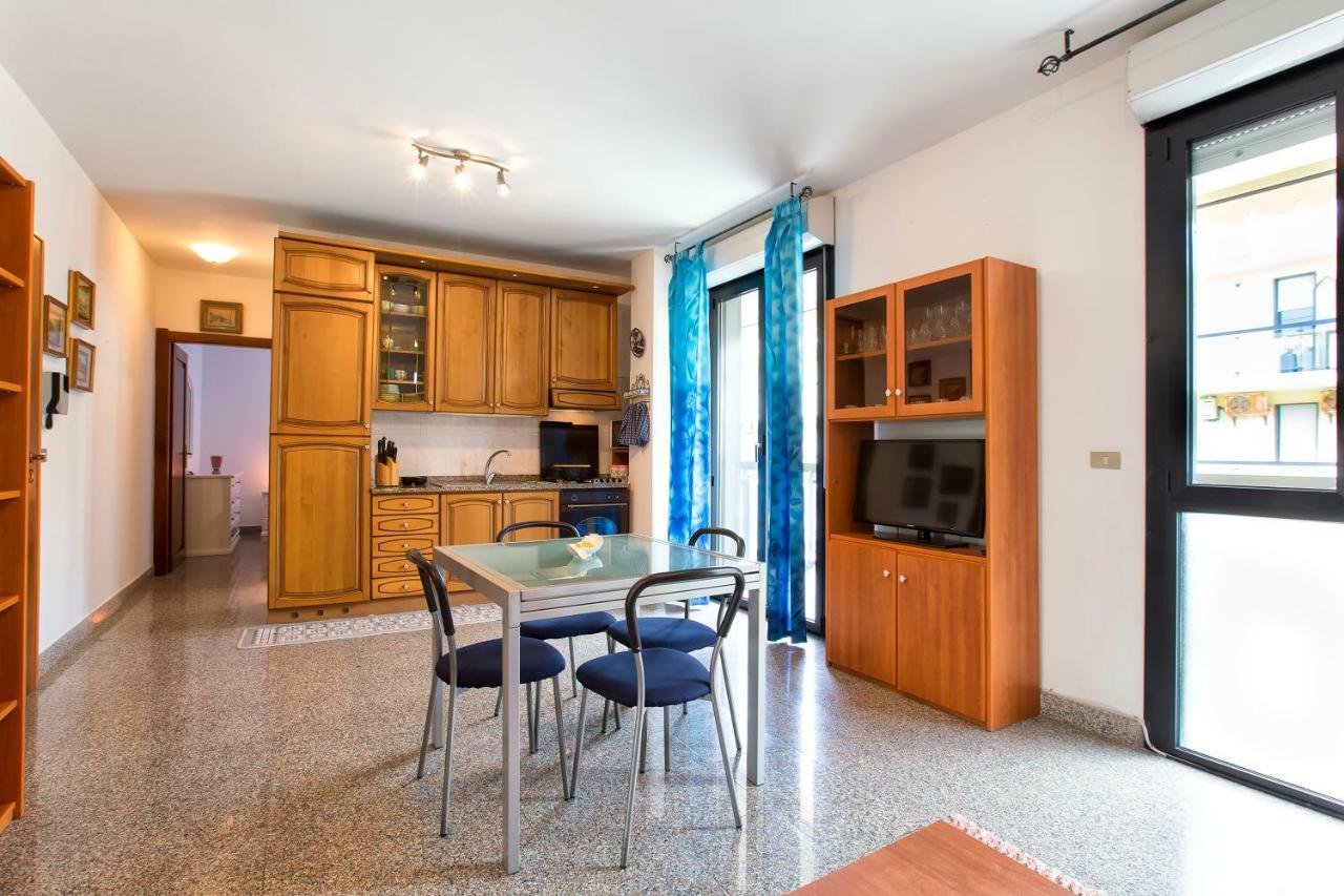 A Due Passi Dal Lido Apartamento Alguer Exterior foto